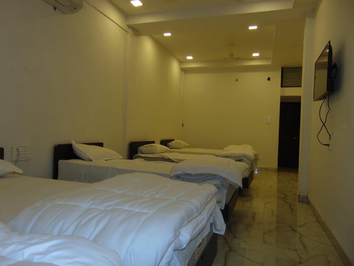 Hotel Kalajanki Ujaim Exterior foto