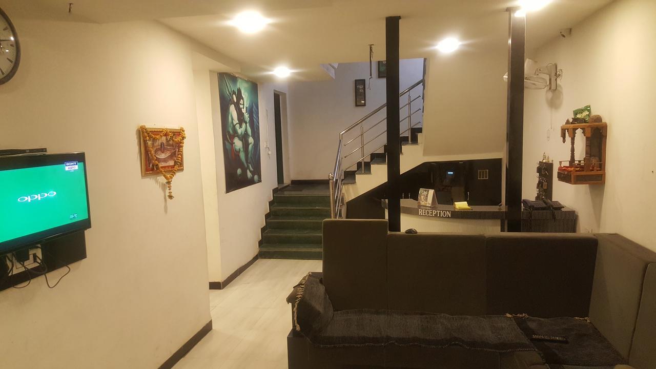 Hotel Kalajanki Ujaim Exterior foto